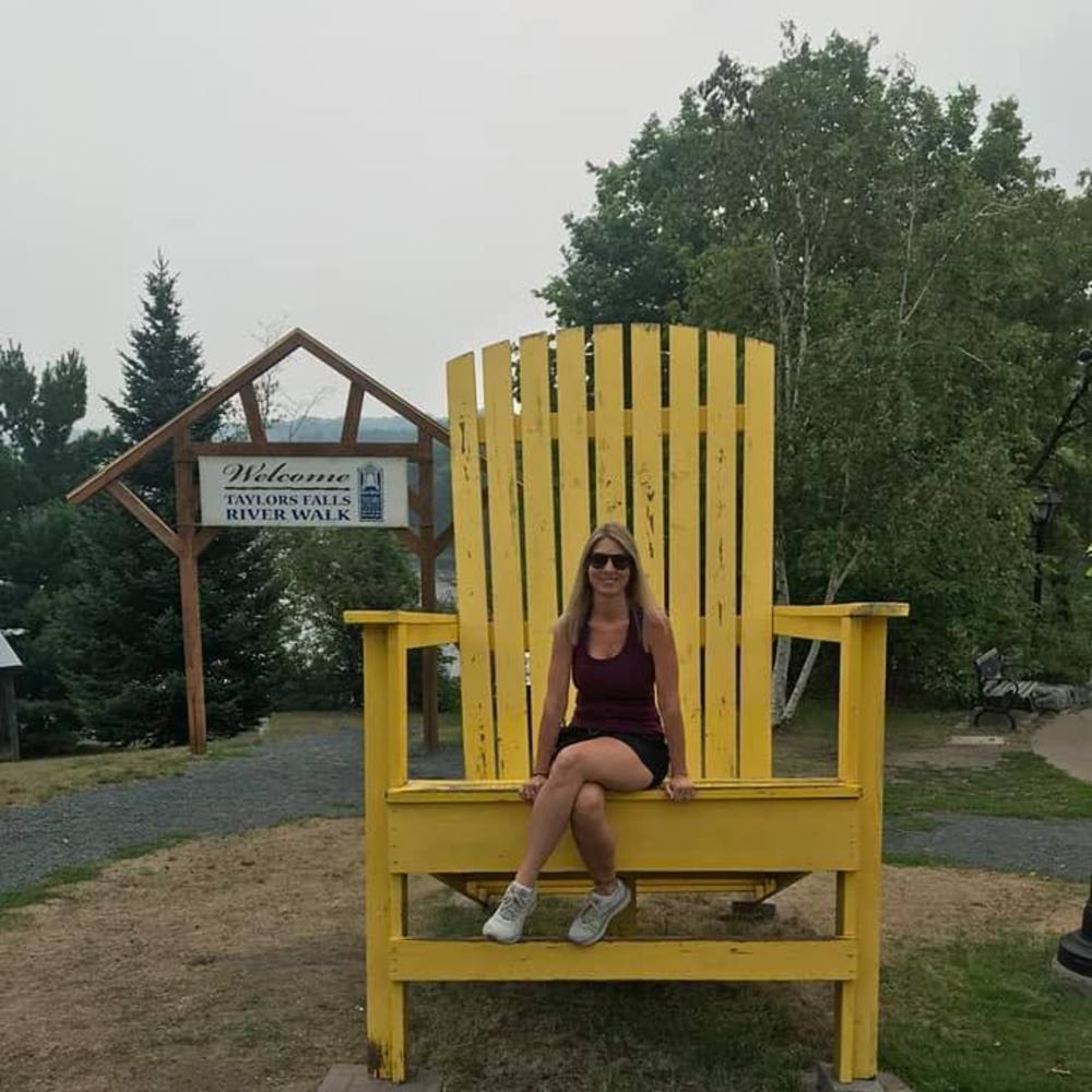 Meet your Posher, Desiree